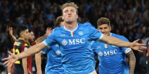 Soi kèo Villarreal vs Napoli 02h00 ngày 14/10 Champions League
